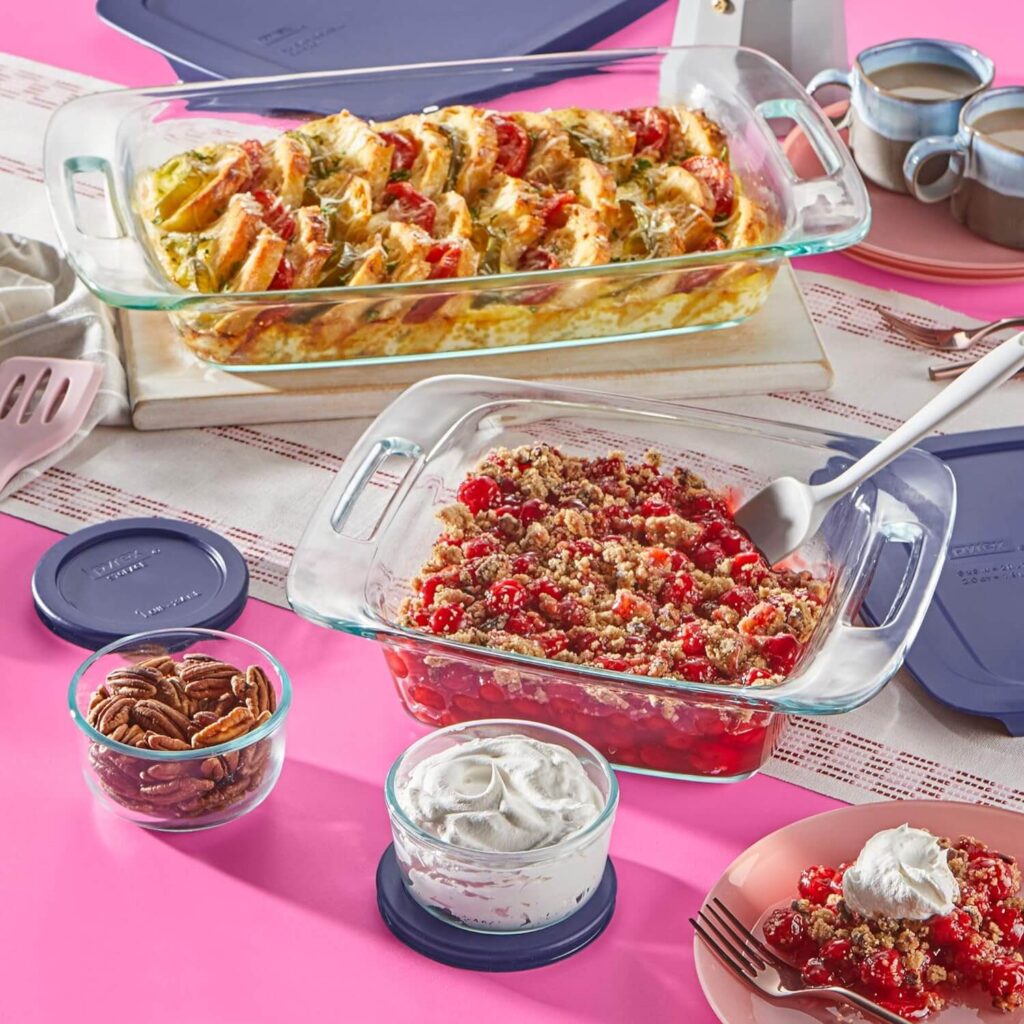 Pyrex Baking Dish with Lids