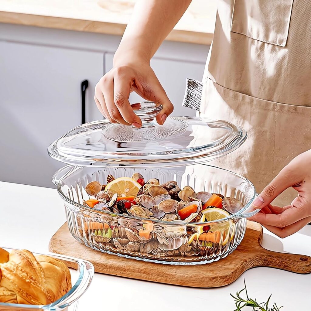 Borosilicate glass casserole baking dish