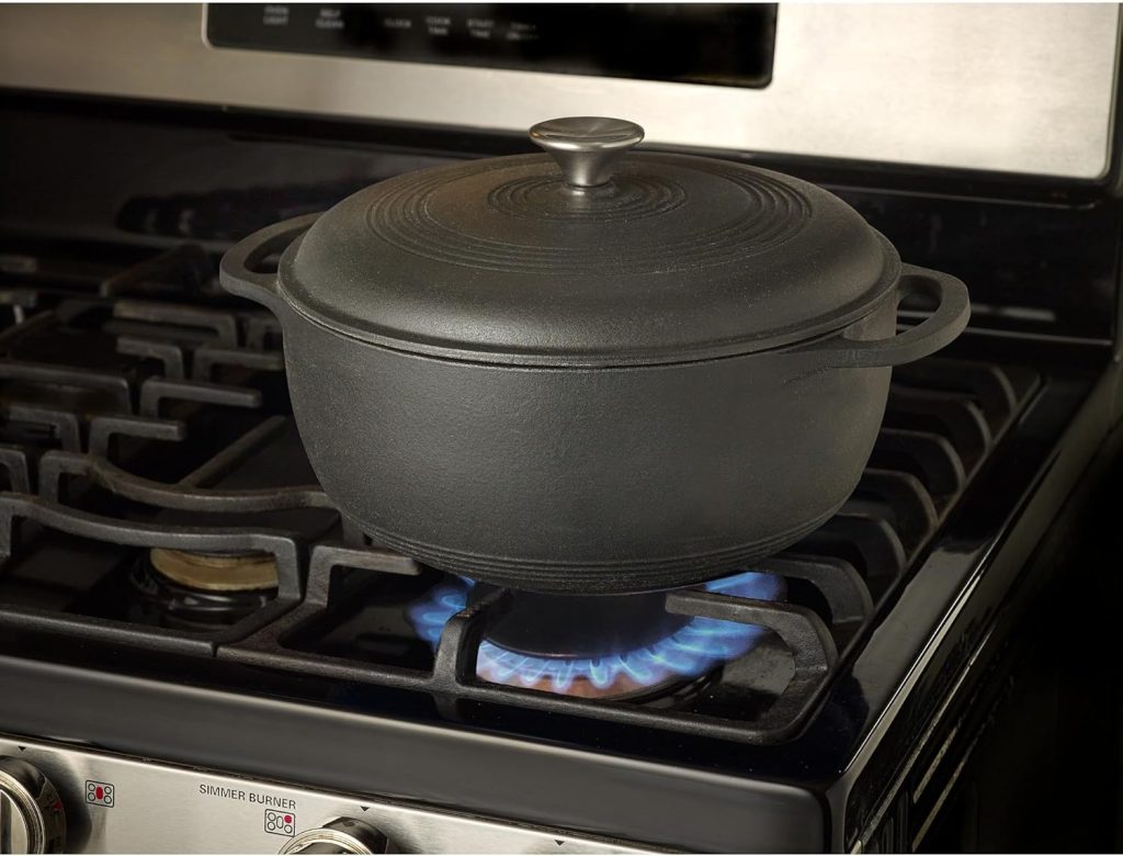 Enameled cast iron Dutch oven