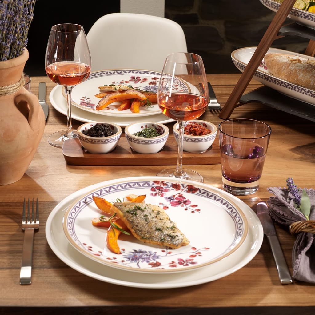 Buffet and Luncheon Plate