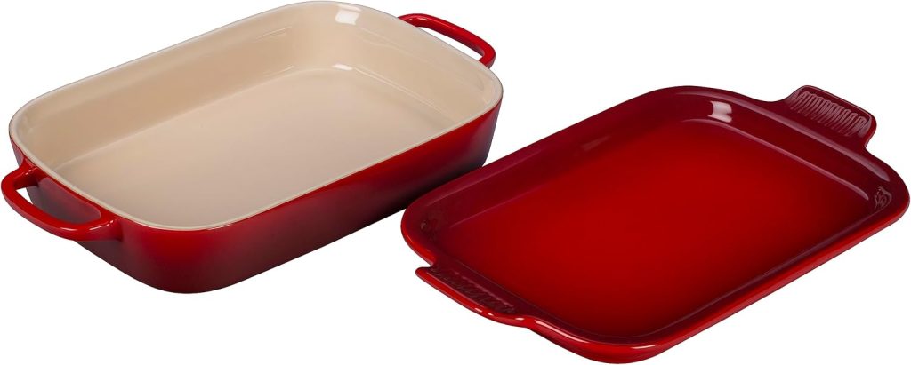 Le Creuset stoneware ovenproof dish